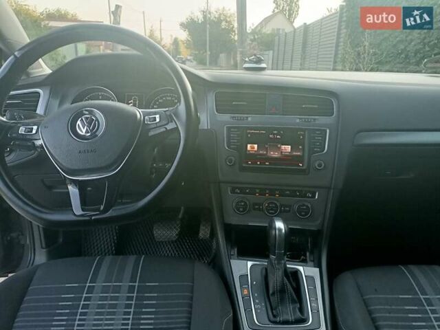 Серый Фольксваген Гольф, объемом двигателя 1.6 л и пробегом 282 тыс. км за 10200 $, фото 16 на Automoto.ua