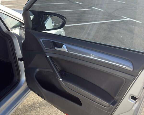 Сірий Фольксваген Гольф, об'ємом двигуна 1.97 л та пробігом 205 тис. км за 14200 $, фото 15 на Automoto.ua