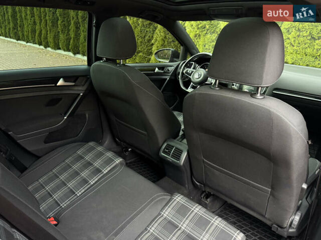 Серый Фольксваген Гольф, объемом двигателя 1.97 л и пробегом 333 тыс. км за 11999 $, фото 52 на Automoto.ua