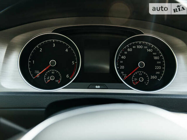 Серый Фольксваген Гольф, объемом двигателя 1.6 л и пробегом 250 тыс. км за 11100 $, фото 41 на Automoto.ua