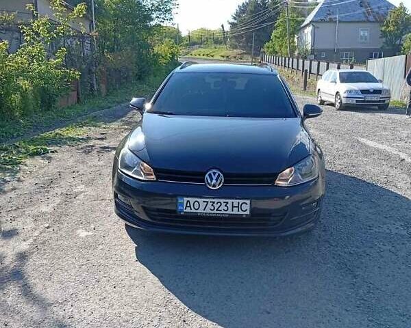 Серый Фольксваген Гольф, объемом двигателя 1.6 л и пробегом 262 тыс. км за 9500 $, фото 1 на Automoto.ua