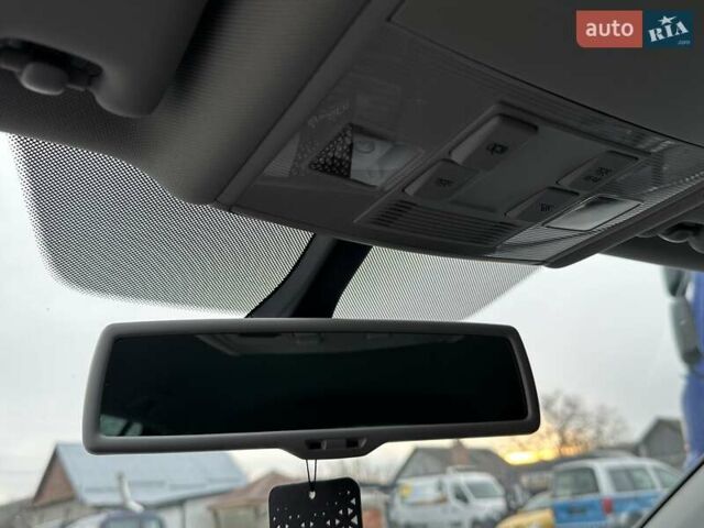 Серый Фольксваген Гольф, объемом двигателя 1.6 л и пробегом 236 тыс. км за 11450 $, фото 48 на Automoto.ua
