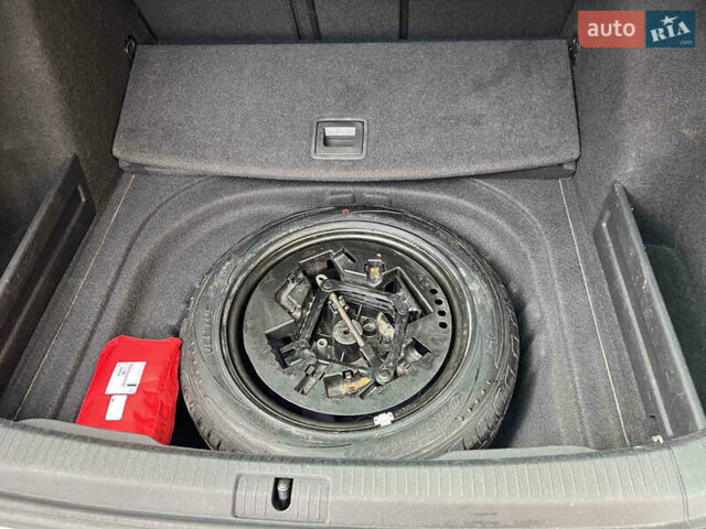 Серый Фольксваген Гольф, объемом двигателя 1.4 л и пробегом 156 тыс. км за 10150 $, фото 8 на Automoto.ua
