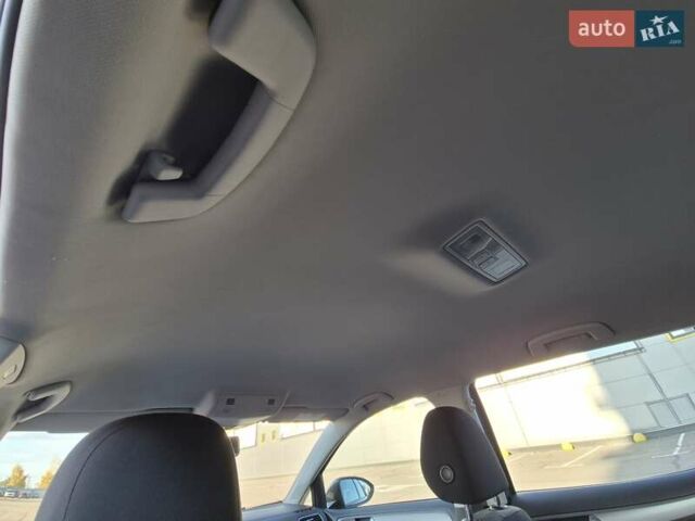 Серый Фольксваген Гольф, объемом двигателя 1.6 л и пробегом 255 тыс. км за 10900 $, фото 20 на Automoto.ua
