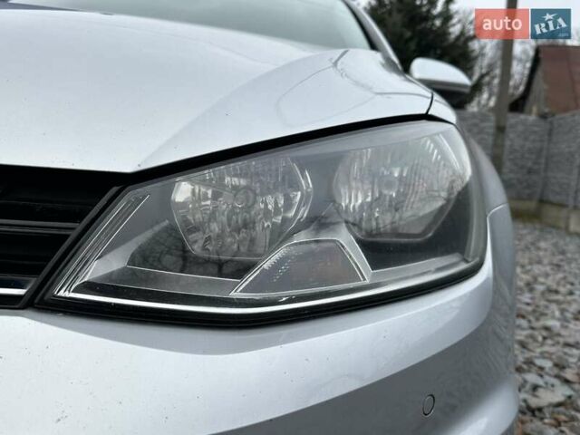 Серый Фольксваген Гольф, объемом двигателя 1.6 л и пробегом 236 тыс. км за 11450 $, фото 11 на Automoto.ua