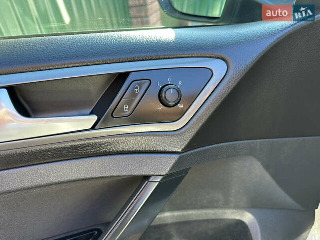 Фольксваген Гольф 2015 в Червонограде на Automoto.ua Серый Фольксваген Гольф, объемом двигателя 1.6 л и пробегом 223 тыс. км за 12157 $, фото 31 на Automoto.ua