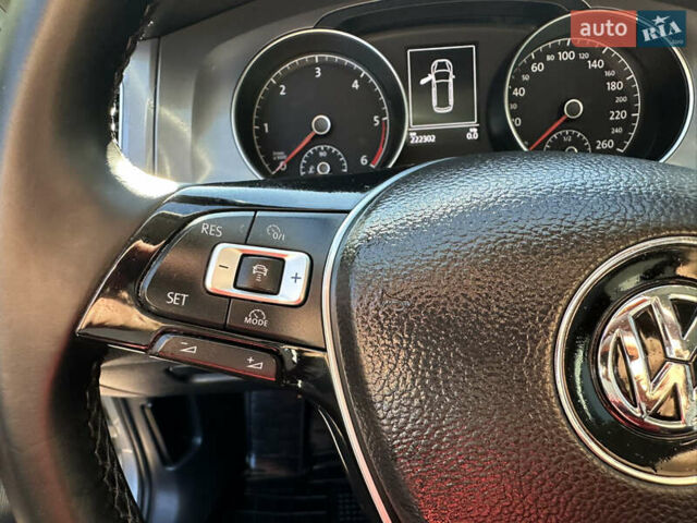 Фольксваген Гольф 2015 в Червонограде на Automoto.ua Серый Фольксваген Гольф, объемом двигателя 1.6 л и пробегом 223 тыс. км за 12157 $, фото 36 на Automoto.ua