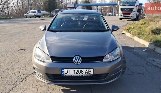 Серый Фольксваген Гольф, объемом двигателя 1.6 л и пробегом 275 тыс. км за 11000 $, фото 9 на Automoto.ua