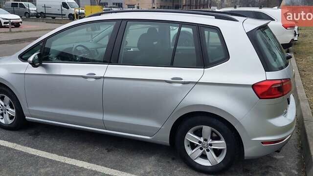 Сірий Фольксваген Гольф, об'ємом двигуна 1.2 л та пробігом 103 тис. км за 12800 $, фото 3 на Automoto.ua