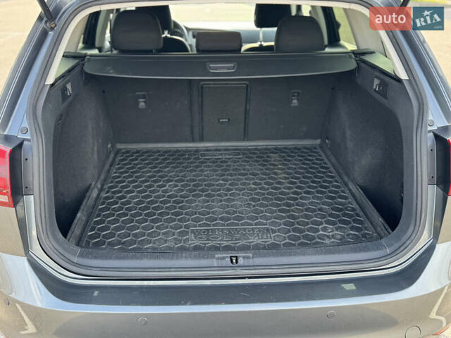 Серый Фольксваген Гольф, объемом двигателя 1.97 л и пробегом 194 тыс. км за 13250 $, фото 18 на Automoto.ua