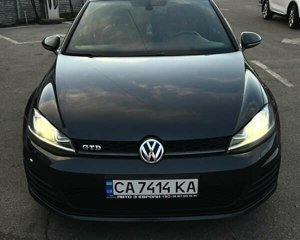 Серый Фольксваген Гольф, объемом двигателя 1.97 л и пробегом 264 тыс. км за 16000 $, фото 1 на Automoto.ua