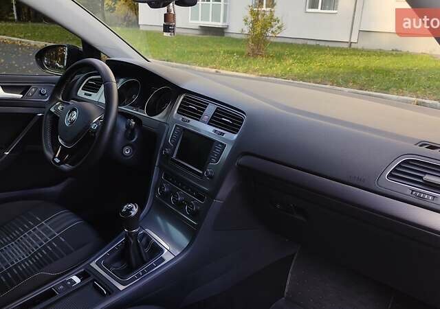 Сірий Фольксваген Гольф, об'ємом двигуна 1.6 л та пробігом 293 тис. км за 11800 $, фото 29 на Automoto.ua