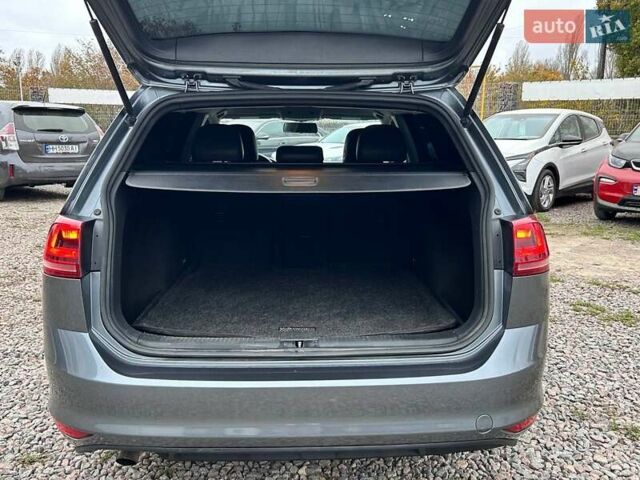 Серый Фольксваген Гольф, объемом двигателя 1.8 л и пробегом 194 тыс. км за 11800 $, фото 30 на Automoto.ua