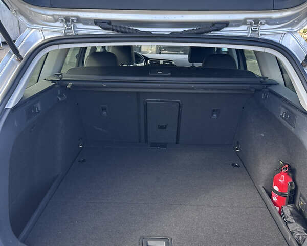 Сірий Фольксваген Гольф, об'ємом двигуна 1.97 л та пробігом 224 тис. км за 13800 $, фото 9 на Automoto.ua