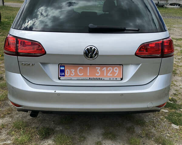 Серый Фольксваген Гольф, объемом двигателя 1.6 л и пробегом 242 тыс. км за 10200 $, фото 3 на Automoto.ua