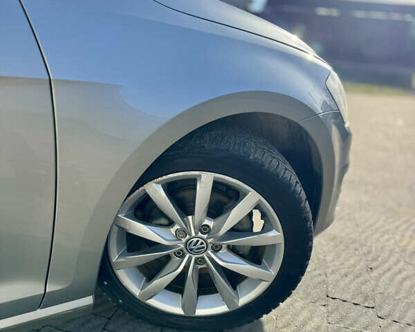 Серый Фольксваген Гольф, объемом двигателя 1.6 л и пробегом 198 тыс. км за 10999 $, фото 16 на Automoto.ua