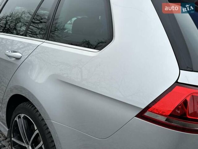 Серый Фольксваген Гольф, объемом двигателя 1.6 л и пробегом 236 тыс. км за 11450 $, фото 22 на Automoto.ua