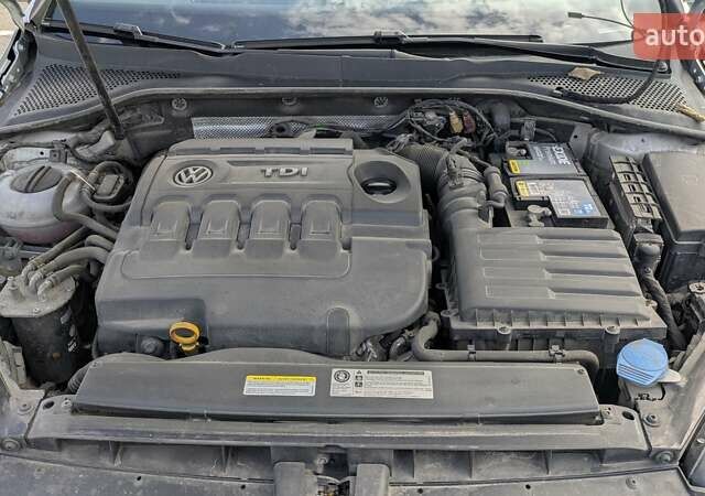 Серый Фольксваген Гольф, объемом двигателя 1.97 л и пробегом 151 тыс. км за 14000 $, фото 11 на Automoto.ua