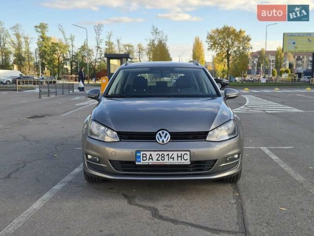 Серый Фольксваген Гольф, объемом двигателя 1.6 л и пробегом 255 тыс. км за 10900 $, фото 2 на Automoto.ua