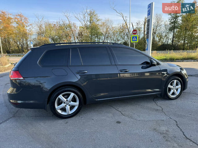 Фольксваген Гольф 2015 в Хмельницком на Automoto.ua Серый Фольксваген Гольф, объемом двигателя 1.6 л и пробегом 295 тыс. км за 9100 $, фото 9 на Automoto.ua