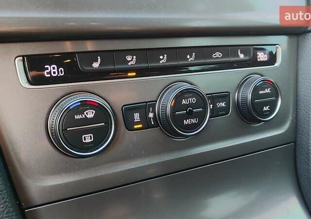 Сірий Фольксваген Гольф, об'ємом двигуна 1.6 л та пробігом 293 тис. км за 11800 $, фото 59 на Automoto.ua