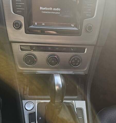 Серый Фольксваген Гольф, объемом двигателя 1.97 л и пробегом 204 тыс. км за 12900 $, фото 15 на Automoto.ua