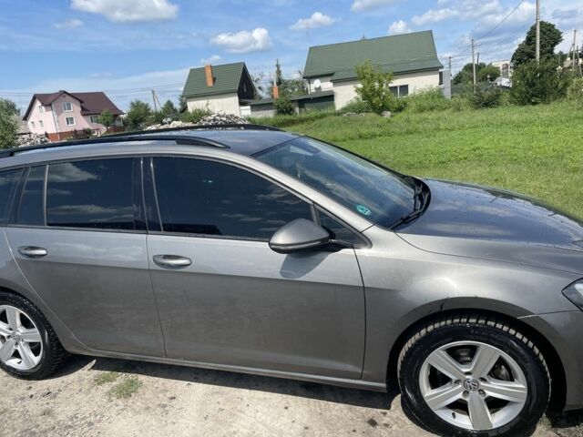 Серый Фольксваген Гольф, объемом двигателя 1.6 л и пробегом 205 тыс. км за 12000 $, фото 2 на Automoto.ua