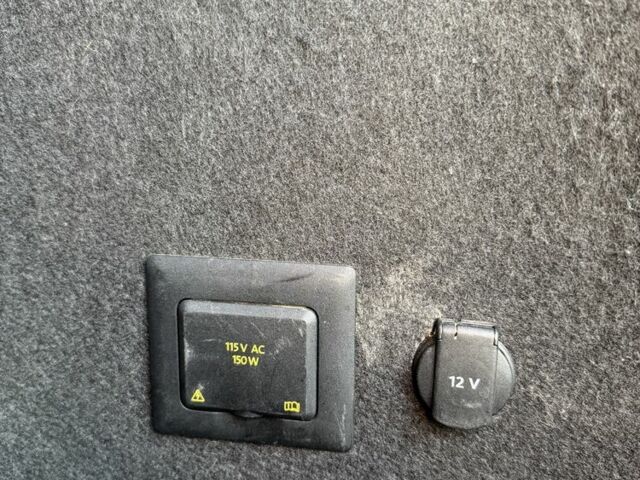 Серый Фольксваген Гольф, объемом двигателя 2 л и пробегом 217 тыс. км за 11999 $, фото 18 на Automoto.ua