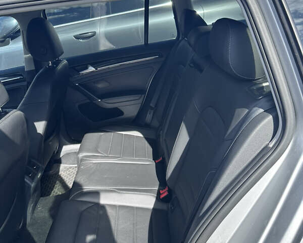 Сірий Фольксваген Гольф, об'ємом двигуна 1.97 л та пробігом 224 тис. км за 13800 $, фото 6 на Automoto.ua