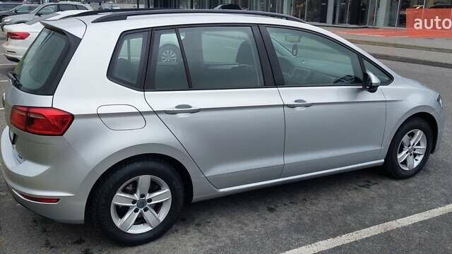 Сірий Фольксваген Гольф, об'ємом двигуна 1.2 л та пробігом 103 тис. км за 12800 $, фото 11 на Automoto.ua