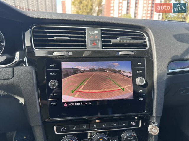 Сірий Фольксваген Гольф, об'ємом двигуна 1.97 л та пробігом 224 тис. км за 13800 $, фото 5 на Automoto.ua