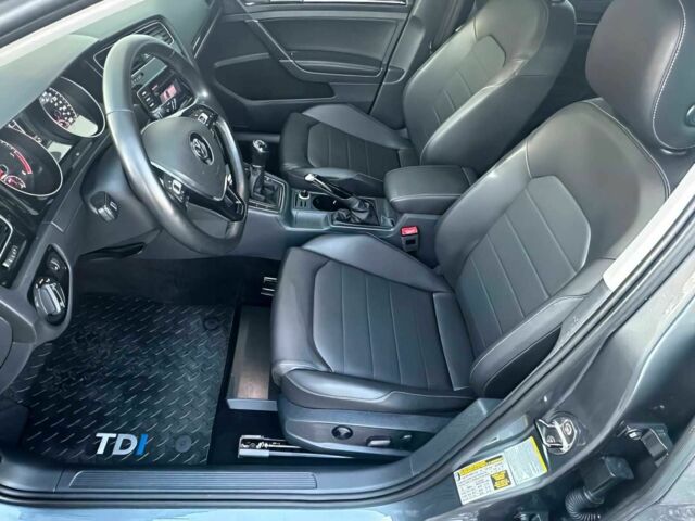 Серый Фольксваген Гольф, объемом двигателя 2 л и пробегом 73 тыс. км за 3700 $, фото 9 на Automoto.ua