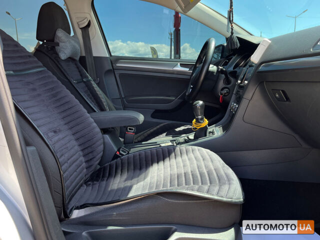 Серый Фольксваген Гольф, объемом двигателя 1.6 л и пробегом 193 тыс. км за 10500 $, фото 20 на Automoto.ua