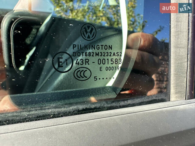 Фольксваген Гольф 2015 в Червонограде на Automoto.ua Серый Фольксваген Гольф, объемом двигателя 1.6 л и пробегом 223 тыс. км за 12157 $, фото 98 на Automoto.ua