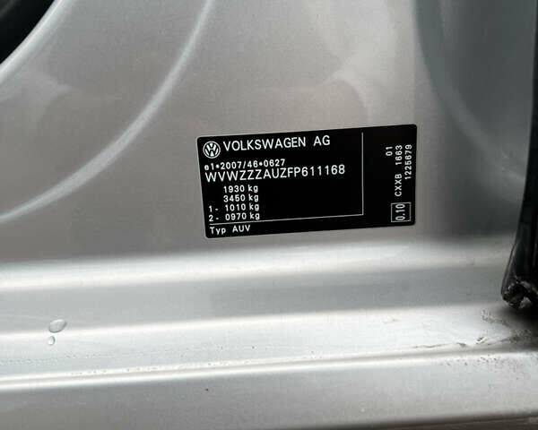 Серый Фольксваген Гольф, объемом двигателя 1.6 л и пробегом 257 тыс. км за 11400 $, фото 8 на Automoto.ua