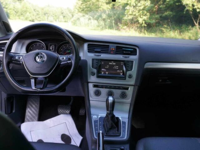 Серый Фольксваген Гольф, объемом двигателя 1.8 л и пробегом 77 тыс. км за 2700 $, фото 7 на Automoto.ua