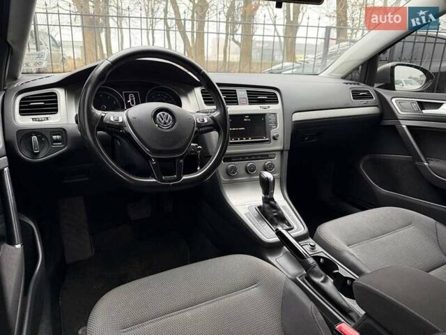 Серый Фольксваген Гольф, объемом двигателя 1.8 л и пробегом 108 тыс. км за 10500 $, фото 21 на Automoto.ua