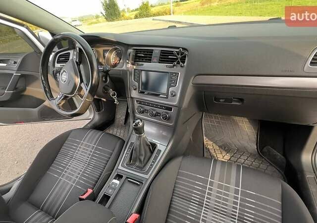 Серый Фольксваген Гольф, объемом двигателя 1.97 л и пробегом 299 тыс. км за 9500 $, фото 12 на Automoto.ua