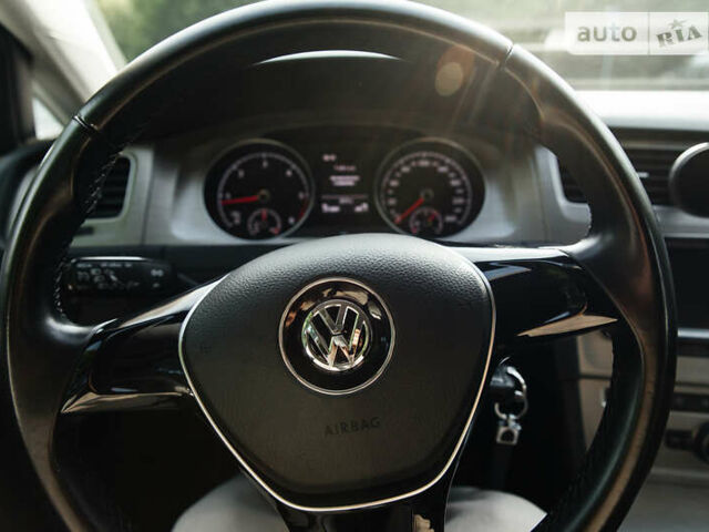 Серый Фольксваген Гольф, объемом двигателя 1.6 л и пробегом 250 тыс. км за 11100 $, фото 30 на Automoto.ua