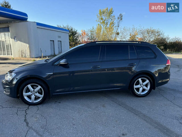 Фольксваген Гольф 2015 в Хмельницком на Automoto.ua Серый Фольксваген Гольф, объемом двигателя 1.6 л и пробегом 295 тыс. км за 9100 $, фото 5 на Automoto.ua