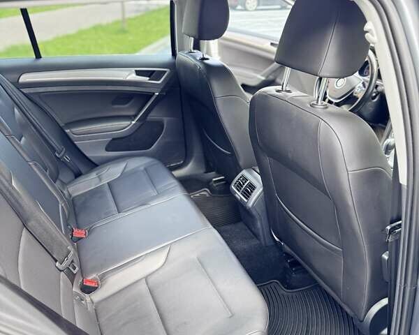 Сірий Фольксваген Гольф, об'ємом двигуна 1.8 л та пробігом 164 тис. км за 12800 $, фото 20 на Automoto.ua