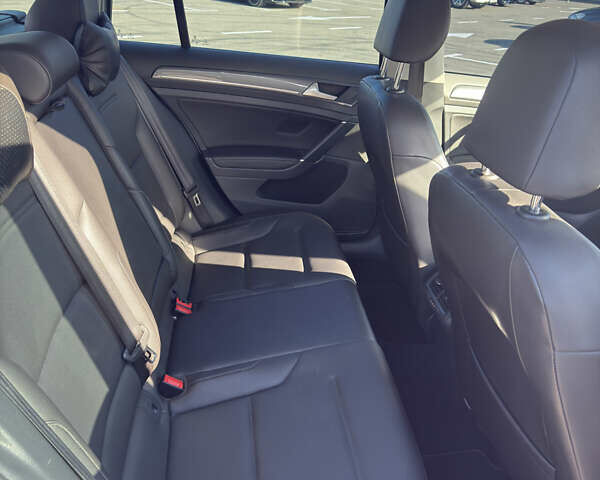 Сірий Фольксваген Гольф, об'ємом двигуна 1.97 л та пробігом 205 тис. км за 14200 $, фото 14 на Automoto.ua