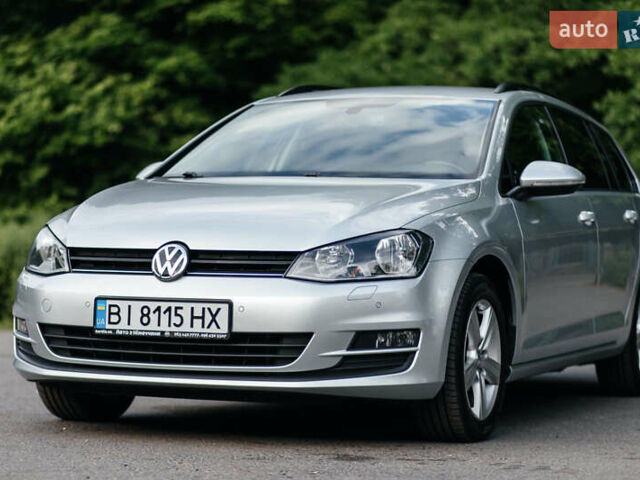 Серый Фольксваген Гольф, объемом двигателя 1.6 л и пробегом 250 тыс. км за 12300 $, фото 2 на Automoto.ua