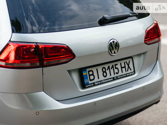 Серый Фольксваген Гольф, объемом двигателя 1.6 л и пробегом 250 тыс. км за 11100 $, фото 64 на Automoto.ua