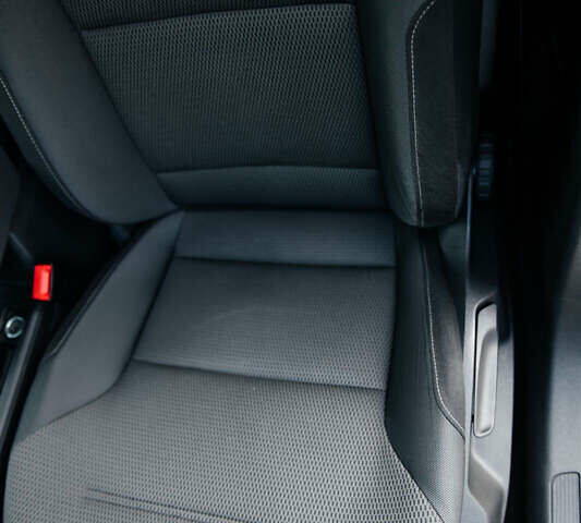 Серый Фольксваген Гольф, объемом двигателя 1.6 л и пробегом 250 тыс. км за 12300 $, фото 7 на Automoto.ua