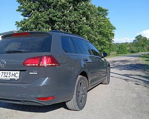 Серый Фольксваген Гольф, объемом двигателя 1.6 л и пробегом 262 тыс. км за 9500 $, фото 3 на Automoto.ua