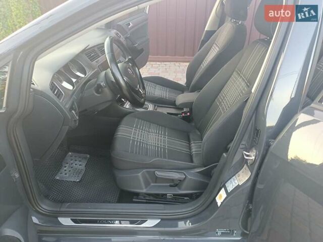 Серый Фольксваген Гольф, объемом двигателя 1.6 л и пробегом 282 тыс. км за 10200 $, фото 9 на Automoto.ua