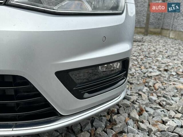 Серый Фольксваген Гольф, объемом двигателя 1.6 л и пробегом 236 тыс. км за 11450 $, фото 12 на Automoto.ua