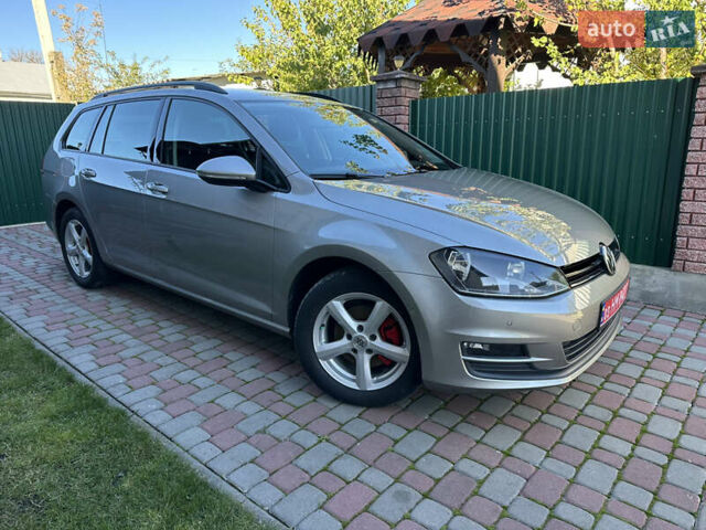 Фольксваген Гольф 2015 в Червонограде на Automoto.ua Серый Фольксваген Гольф, объемом двигателя 1.6 л и пробегом 223 тыс. км за 12157 $, фото 1 на Automoto.ua