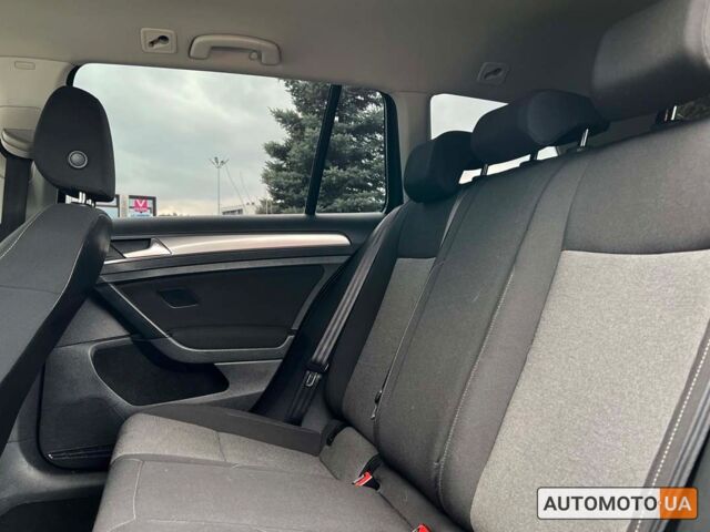 Сірий Фольксваген Гольф, об'ємом двигуна 1.6 л та пробігом 285 тис. км за 10999 $, фото 14 на Automoto.ua